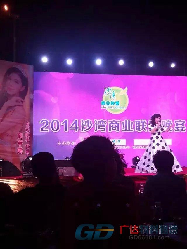 �м������������T